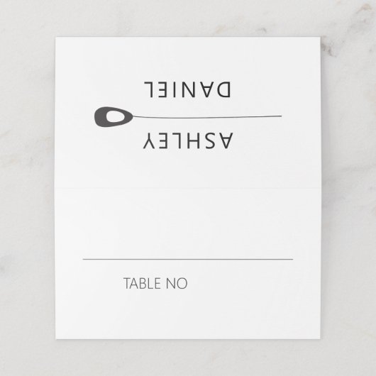 Gestileerde Peacock Feather Bruiloft Tafelnummer Plaatskaartje (Buitenkant ongevouwen)