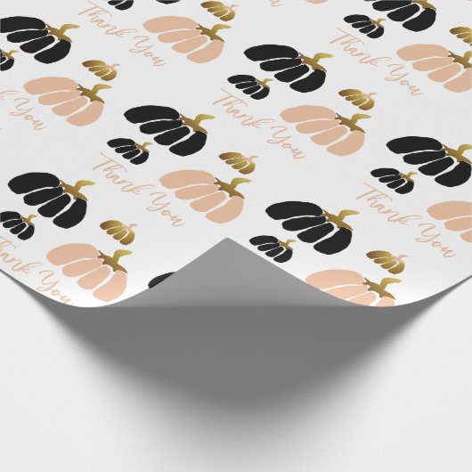 Gestileerde pompoen in zwart, wit en goud cadeaupapier (Hoek)