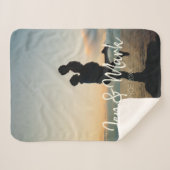 Gestolen foto. Naam en Jaar Typografie. Sherpa Deken (Voorkant (horizontaal))