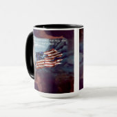 Gestorven, maar niet vergeten, rook- en tornvlag mok (Voorkant links)