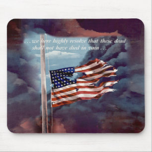 Gestorven, maar niet vergeten, rook- en tornvlag muismat