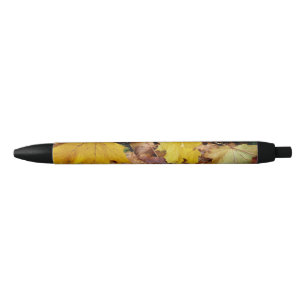 Gestorven Maple laat Yellow Autumn Natuur Zwarte Inkt Pen