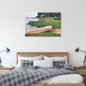 Gestrande roeiboot tussen de rieten canvas afdruk (Insitu (Slaapkamer))