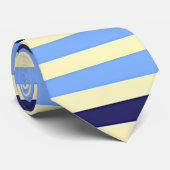 GESTREEPT DONKERBLAUW EN HEMELBLAUW STROPDAS (Opgerold)