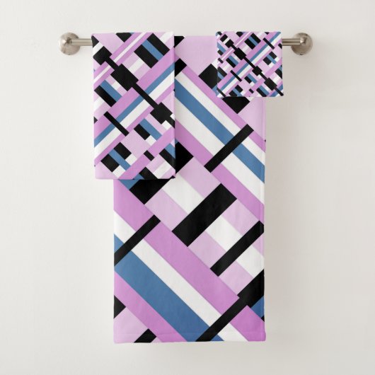 Gestreept in Slate Blue, Orchid, Black & White Bad Handdoek (Insitu)
