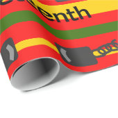 Gestreept Juneteenth Cadeaupapier (Rol Hoek)