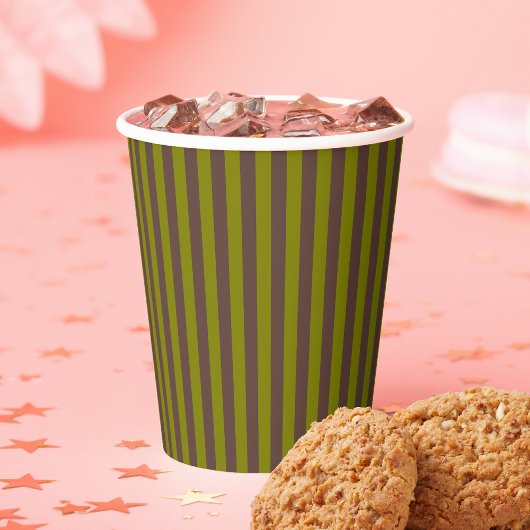 Gestreept patroon in chocoladebruin en olijfgroen papieren bekers