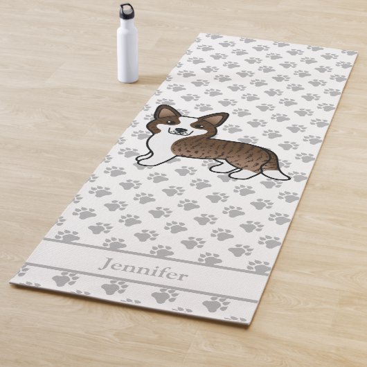 Gestreepte Cardigan Welsh Corgi Hond & Naam Yogamat (In situ)