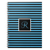 Gestreepte Custom Initiaal Letter Blauw en Zwart Notitieboek (Voorkant)
