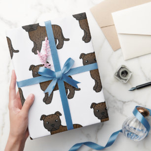 Gestreepte Engelse Staffie Cute Cartoon Hondenpatr Cadeaupapier