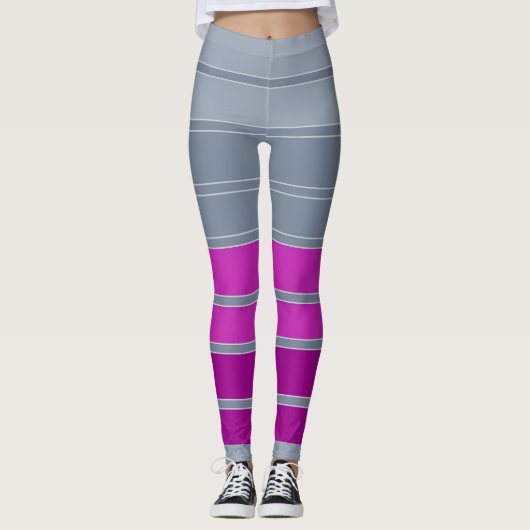 Gestreepte grijze paarse mode leggings (Voorkant)