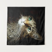 Gestreepte kat met groene ogen, geïsoleerd op zwar wandkleed (Voorkant (horizontaal))