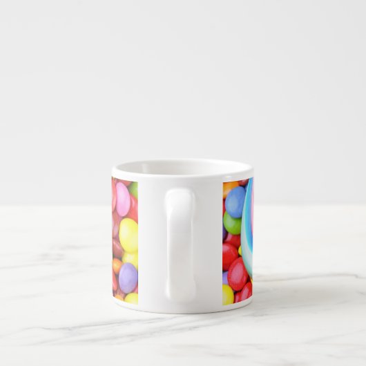 Gestreepte lipop en veelkleurige moerassen espresso kop (Achterkant)