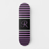 Gestreepte Paarse en zwarte Custom Initiaal Letter Persoonlijk Skateboard (Voorkant)