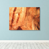 Gestreepte Rock of Double Arch Alcove I van Zion Canvas Afdruk (Insitu (Houten vloer))