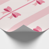 Gestreepte roze strik genot cadeaupapier (Hoek)