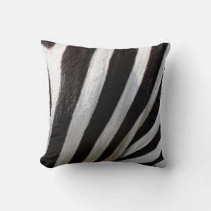 "Gestreepte Serenity: Zebra Patroon Zwart wit Kussen