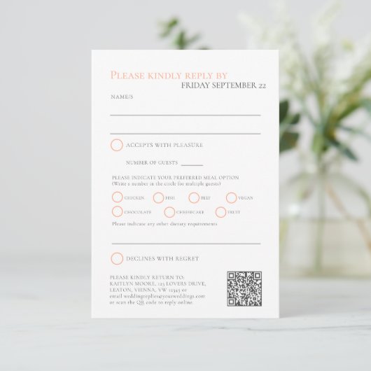 Gestreepte thee roos waterverf bruiloft QR code ma RSVP Kaartje (Staand voorkant)