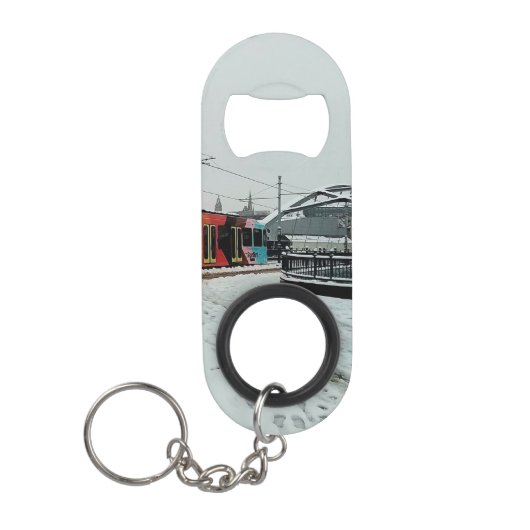 Gestreepte tram mini flessenopener (Voorkant)