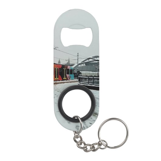 Gestreepte tram mini flessenopener (Achterkant)