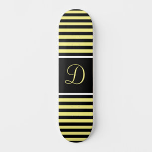 Gestreepte zwarte en gele Custom Initiaal Letter Persoonlijk Skateboard