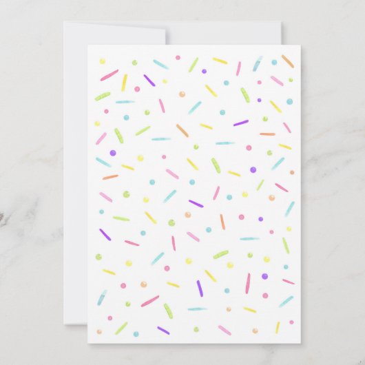 Gestrooid met Liefde Regenboog Baby Sprinkle Kaart (Achterkant)