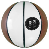 Gestroomlijnd, eigentijds, gepolijst en aanpasbaar basketbal (Verticaal)