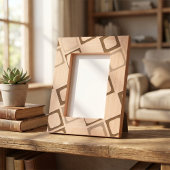 Gestroomlijnd geometrisch patroon met gegraveerd A