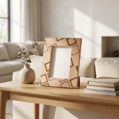 Gestroomlijnd geometrisch patroon met gegraveerd A