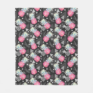 Gestructureerd driehoekspaneel fleece deken