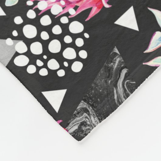 Gestructureerd driehoekspaneel fleece deken (Hoek)