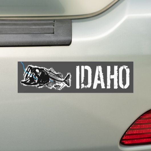 GESWALLOWDE IDAHO - ÉÉN BAD BASIS BUMPERSTICKER (Op auto)