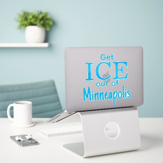 Get ICE out of [place] Sticker (Laptop op bureau)