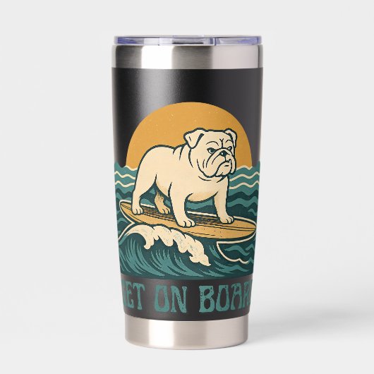 Get On Board Surfer Dog | Retro Bulldog Surfing Geïsoleerde Drinkbeker (Voorkant)