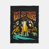 Get Outside Make New Friends Funny Apparel  Fleece Deken (Voorkant)