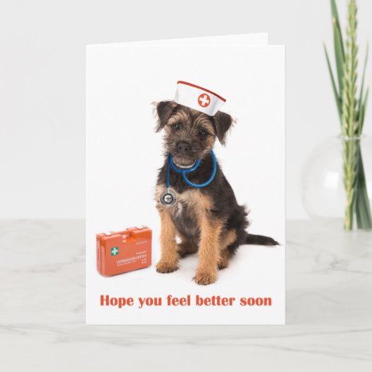 Get well card of Dog with nurse outfit Kaart (Voorkant)