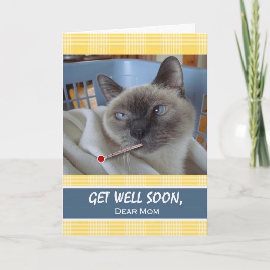 Get Well Soon voor Mama, Zieke Siamese Kat in Mand Kaart (Voorkant)