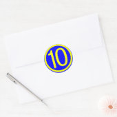 getal 10 in een cirkel, blauwe achtergrond ronde sticker (Envelop)