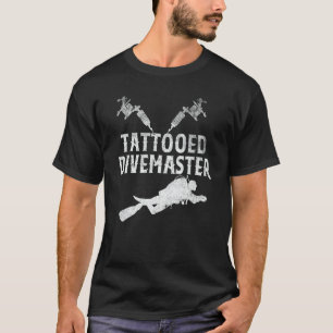 Getatoeëerde duikmeester getatoeëerde duikinstruct t-shirt