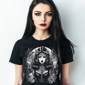 Getatoeëerde gotische vrouw t-shirt