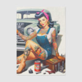 Getatoeëerde mechanica pin-up tissuepapier (Voorkant)