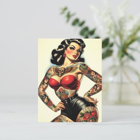 getatoeëerde pin-up briefkaart (Staand voorkant)