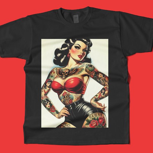  getatoeëerde pin-up t-shirt