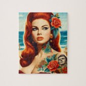Getatoeëerde roodharige pin-up legpuzzel (Verticaal)