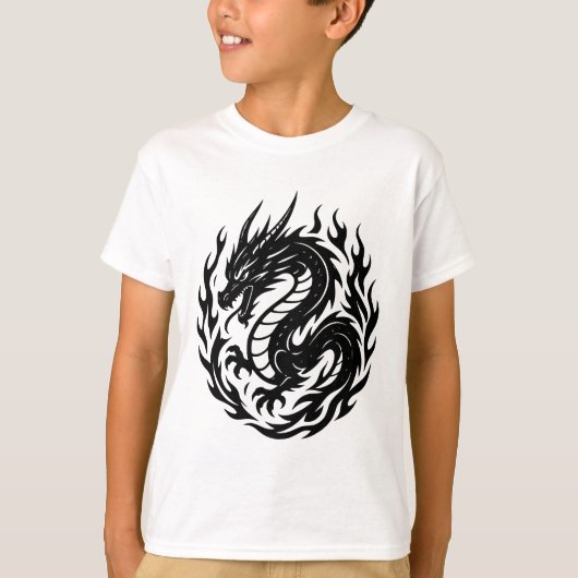 Getatoeëerde Stijl van de Opgerolde Vuurdraak T-shirt (Voorkant)