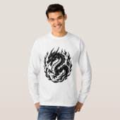 Getatoeëerde Stijl van de Opgerolde Vuurdraak T-shirt (Voorkant volledig)