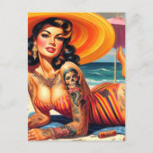 Getatoeëerde zomerpin-up briefkaart (Voorkant)