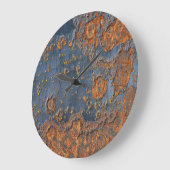 Getextureerde geroest metalen achtergrond. grote klok (Hoek)