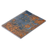 Getextureerde geroest metalen achtergrond. notitieboek (Linkerzijde)