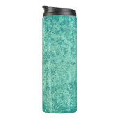 Getextureerde gestript blauwe wand. Achtergrond Thermosbeker (Geroteerd rechts)